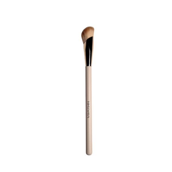 concealer brush